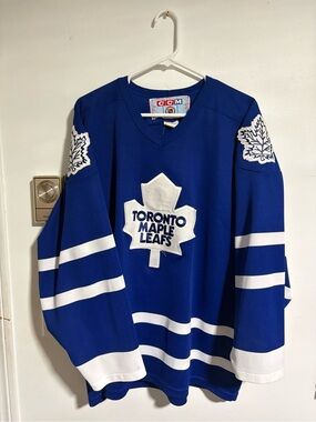 90’s ccm Toronto maple leafs jersey